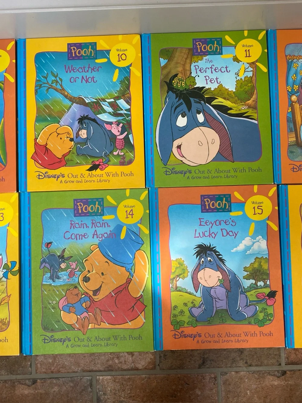 Pooh’s Out and About with Pooh complete collection (1996)